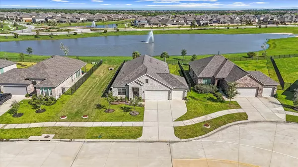 1627 Yuba Valley DR, Rosharon, TX 77583