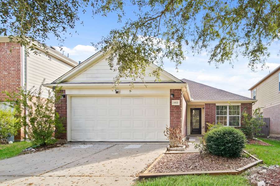 5822 Kenwood, Missouri City, TX 77459