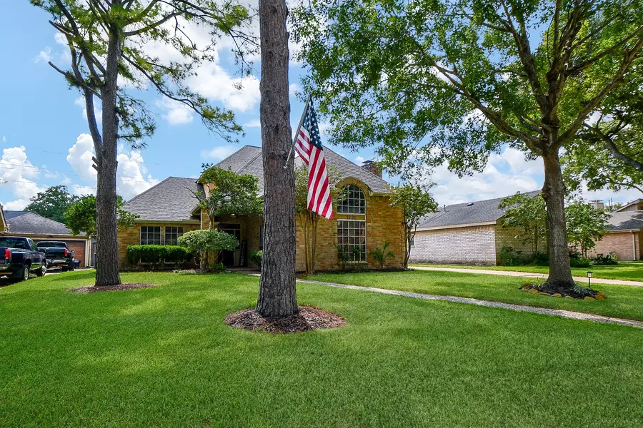 1230 Crossfield DR, Katy, TX 77450