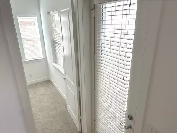 Houston, TX 77007,4619 Maxie ST