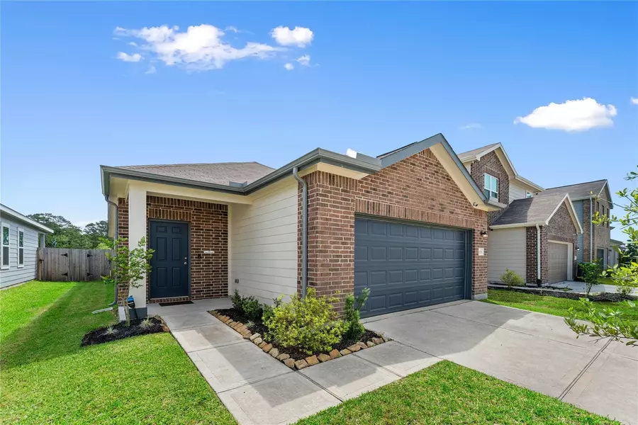 10138 California Lily LN, Houston, TX 77016