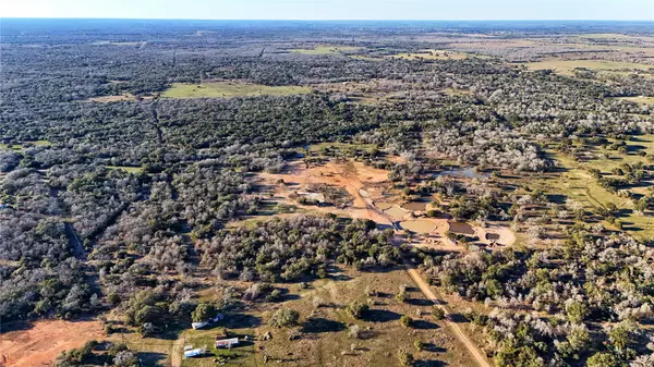Yoakum, TX 77995,3392 Fordtran RD