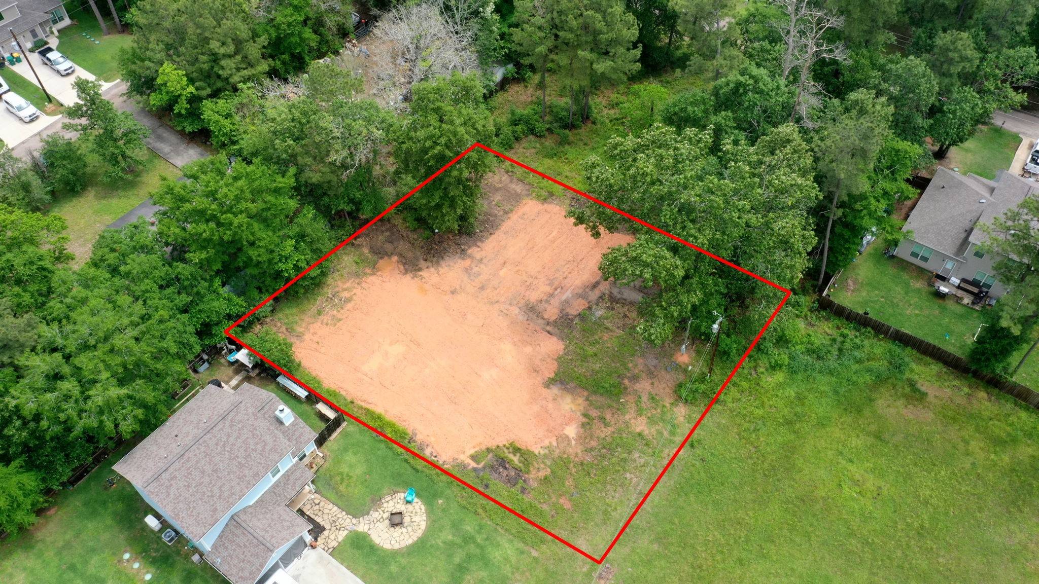 711 Forest River CIR, Conroe, TX 77316