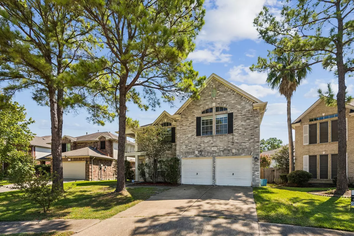 Houston, TX 77064,10106 White Oak Trail LN