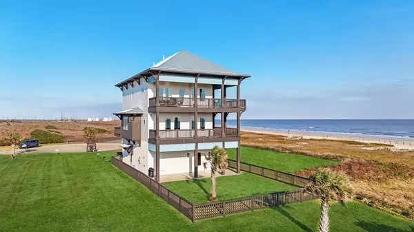 438 Seagrass, Gilchrist, TX 77617