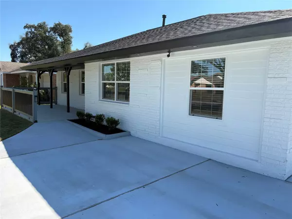 Texas City, TX 77590,2929 8th AVE N