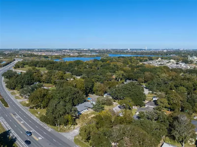 7550 Hacker RD, Hitchcock, TX 77563