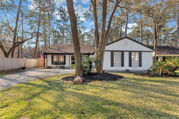 65 W Timberspire CT,  The Woodlands,  TX 77380