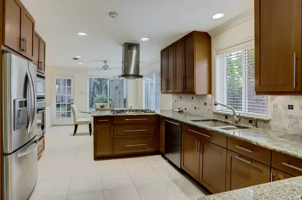 Spring Valley Village, TX 77055,9205 Cardwell ST