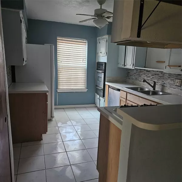 Houston, TX 77089,10411 Sagewillow LN