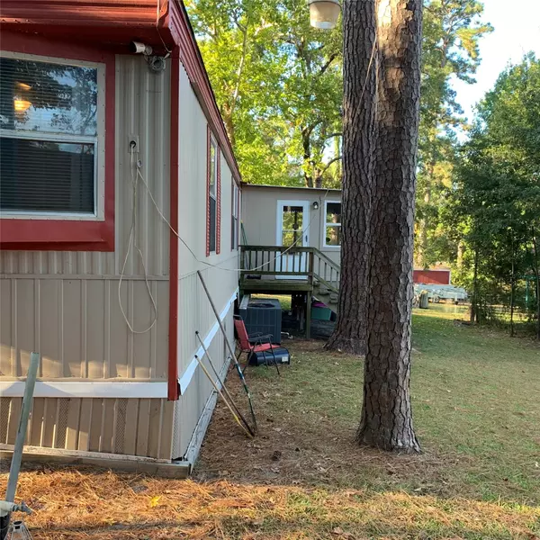 Livingston, TX 77351,220 Acorn