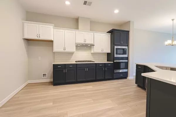 Houston, TX 77008,313 E 27th ST