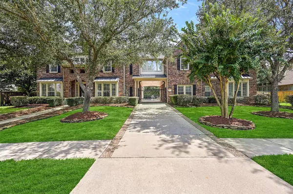 Friendswood, TX 77546,312 Northcliff Ridge LN