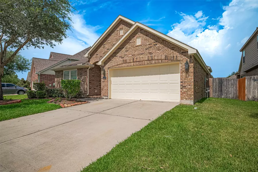 13315 Peach Orchard LN, Richmond, TX 77407