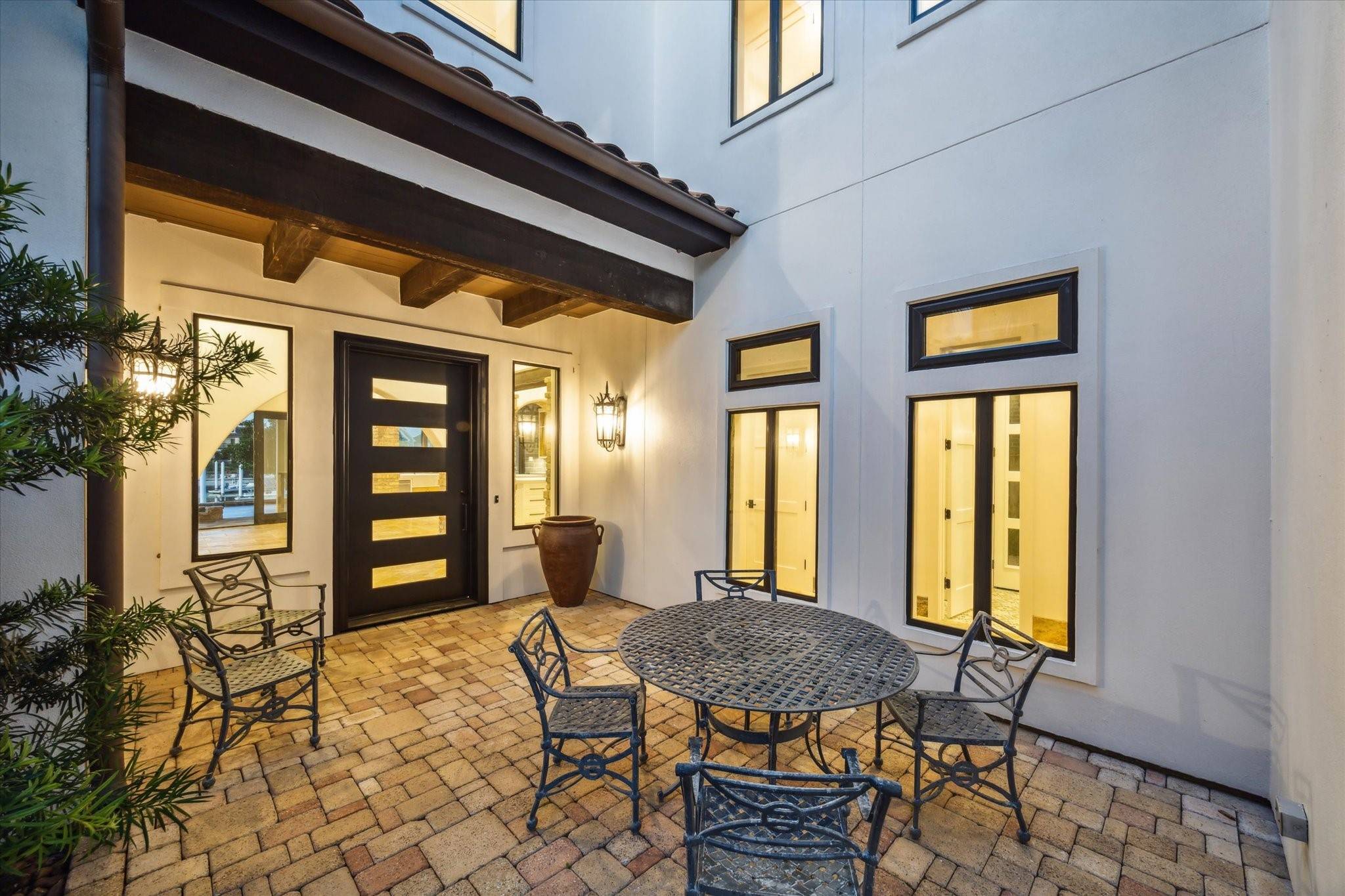 League City, TX 77565,721 Harborside WAY