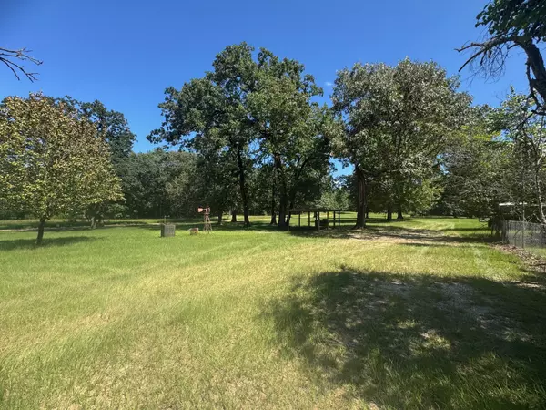 Kennard, TX 75847,390 PR 5200