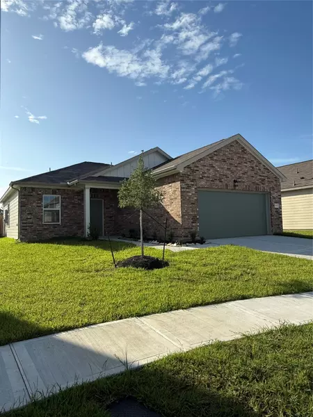 28418 Selsdon CT, Huffman, TX 77336