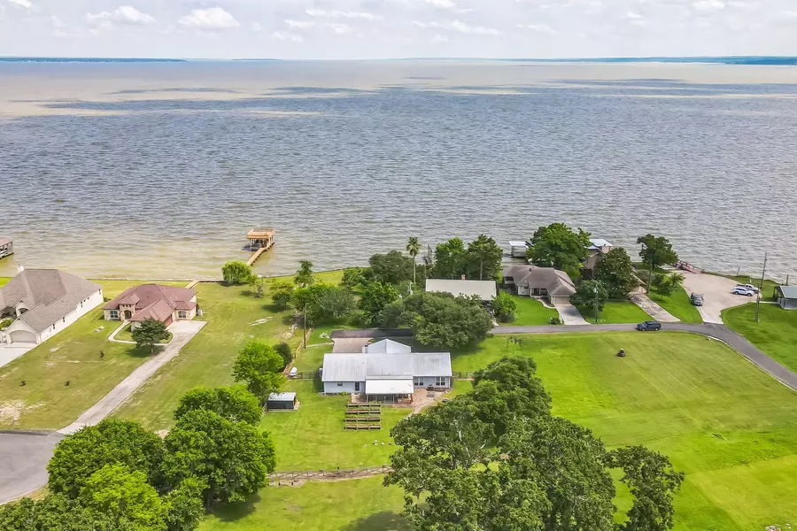 131 Park DR, Point Blank, TX 77364