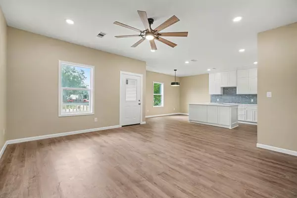 Texas City, TX 77590,2308 12th AVE N