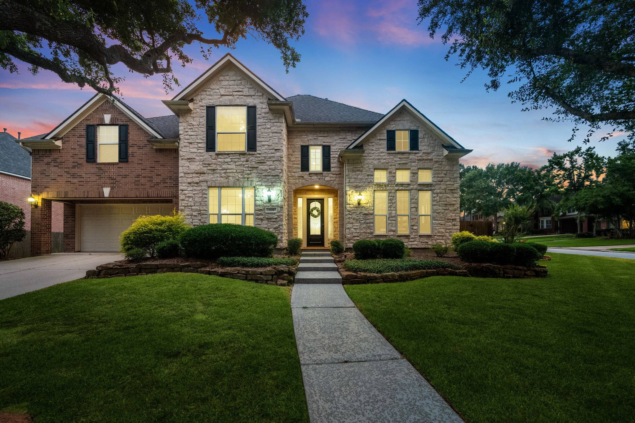 2119 Birchmoor CT,  Kingwood,  TX 77345