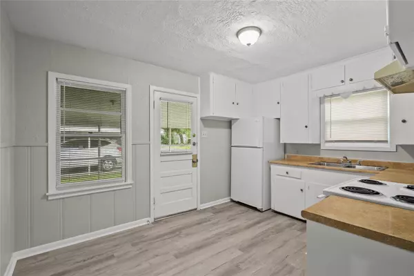 Baytown, TX 77520,411 Forrest ST