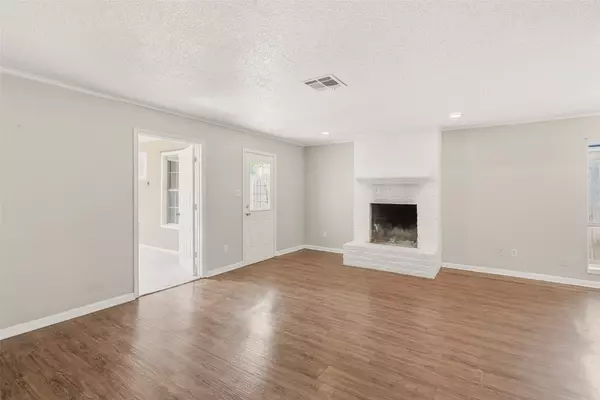 Sugar Land, TX 77498,13723 Greenway DR