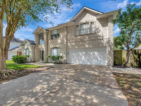 1814 Oak Cluster CIR, Pearland, TX 77581