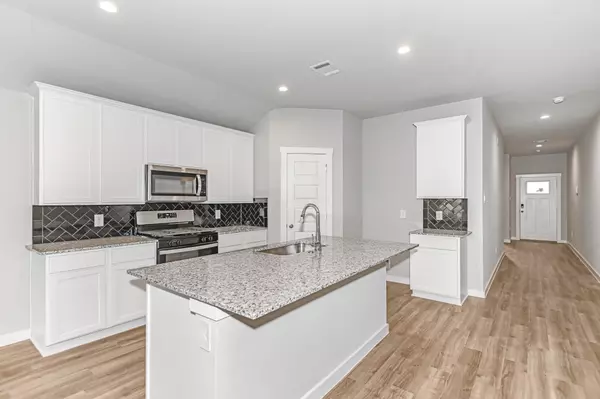 Anahuac, TX 77514,625 Little Spring CT