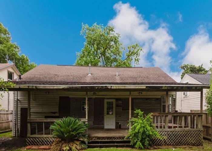 153 Hilldale DR, Nederland, TX 77627