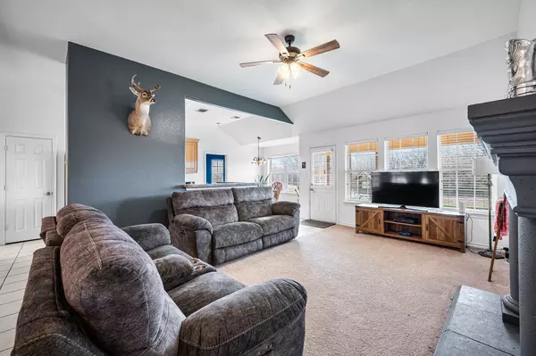 Alvord, TX 76225,207 Deer Creek Drive