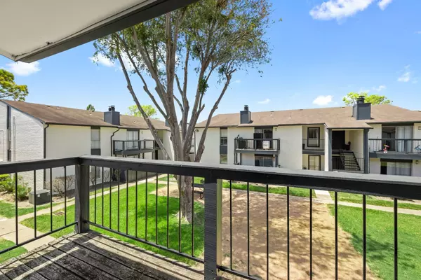 Houston, TX 77036,10101 Forum Park DR #2040