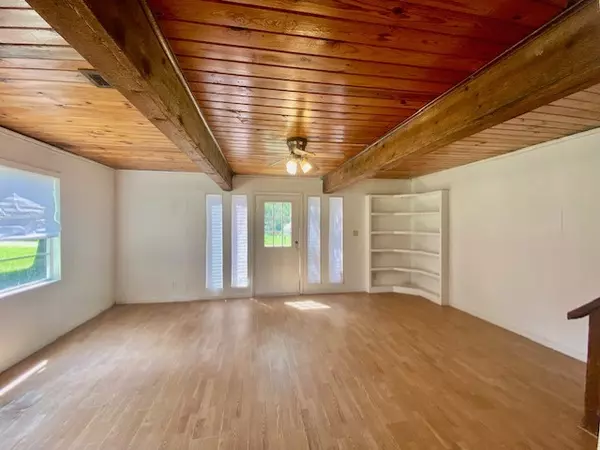 Onalaska, TX 77360,431 N Canyon DR