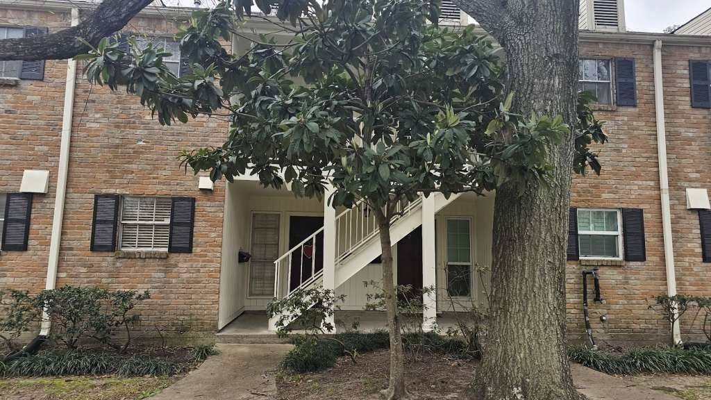 Houston, TX 77079,881 Wax Myrtle LN
