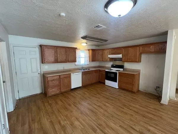 Livingston, TX 77351,1118 Bluebird AVE