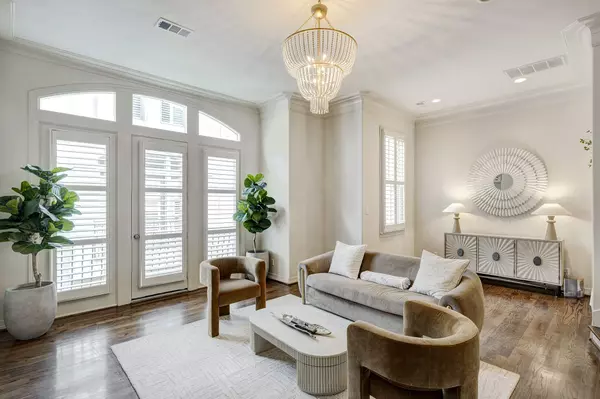 Houston, TX 77006,1523 Haddon ST