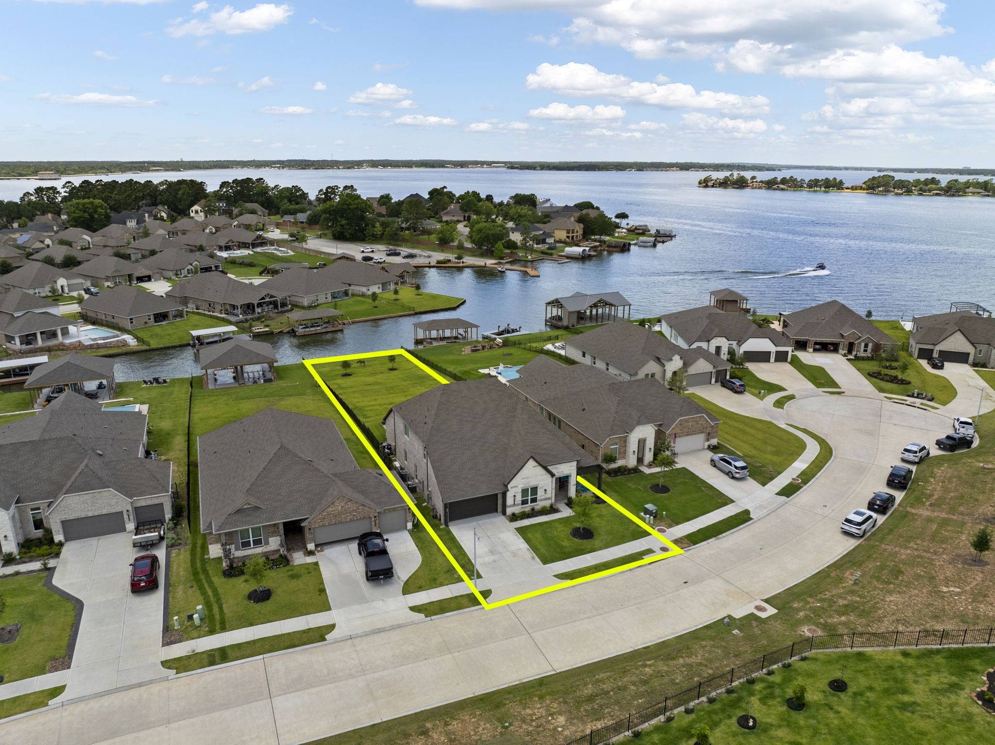 12211 Grey Plover CT, Conroe, TX 77304