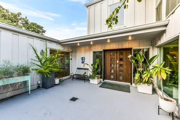 Houston, TX 77096,5206 Contour PL