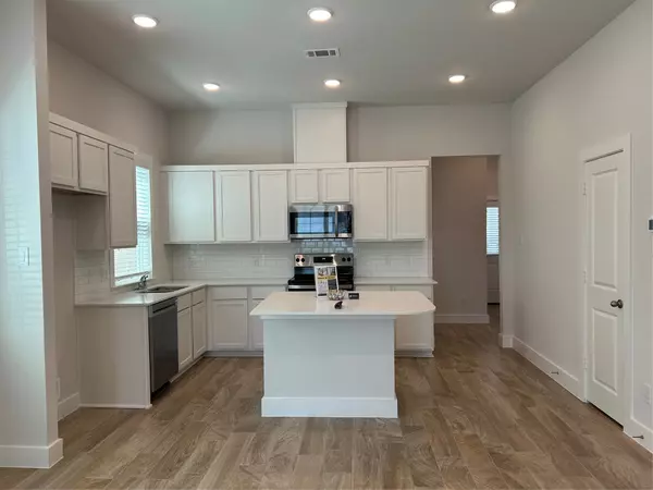 Montgomery, TX 77316,16912 Kempwood