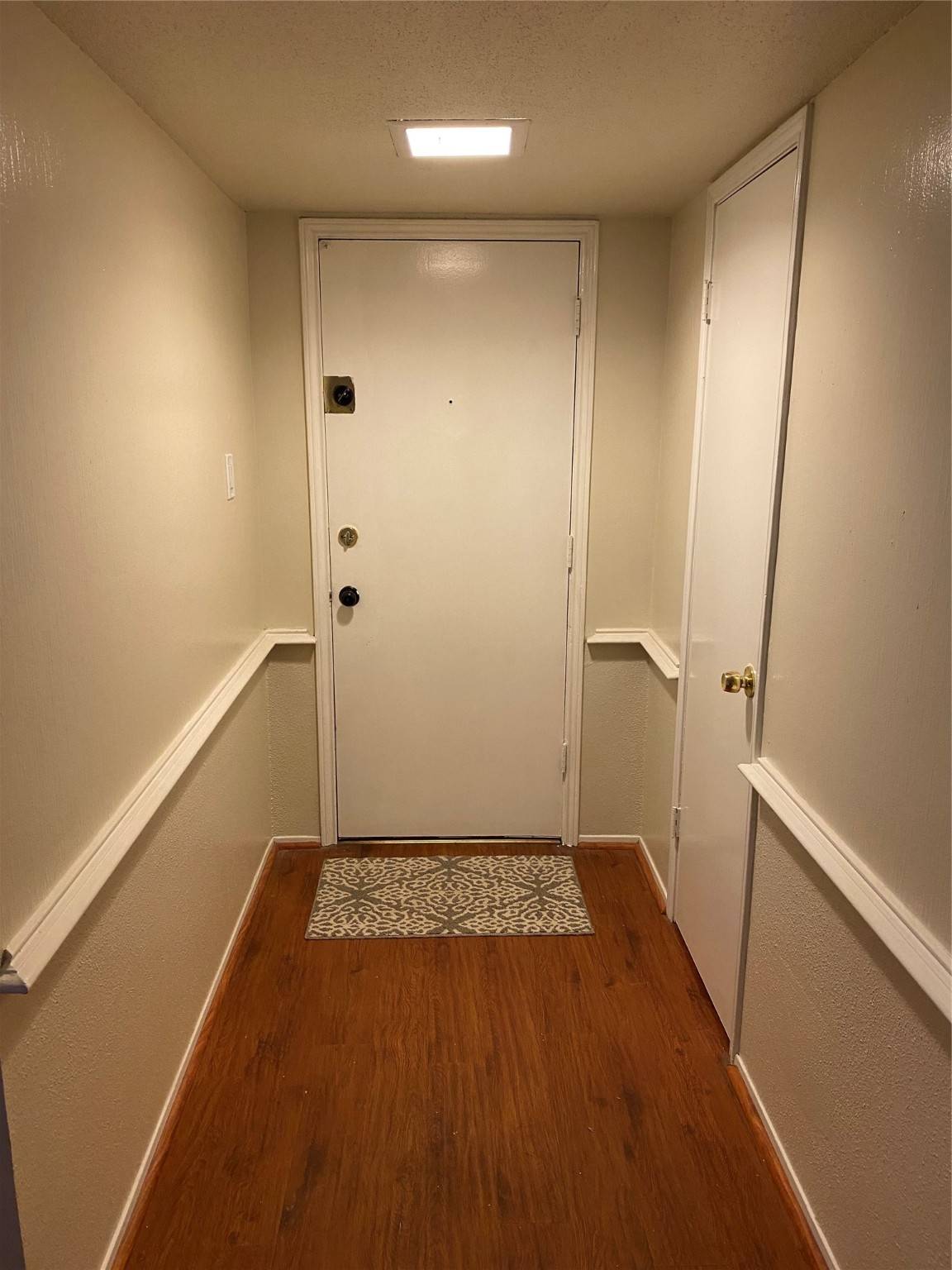 Houston, TX 77027,4633 Wild Indigo ST #535