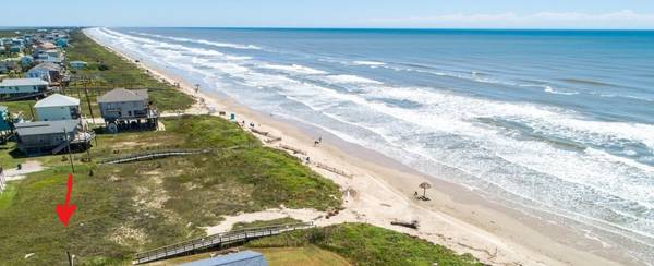 132 Saltgrass AVE, Surfside Beach, TX 77541