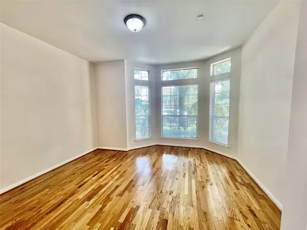 Houston, TX 77007,32 Waugh DR #B