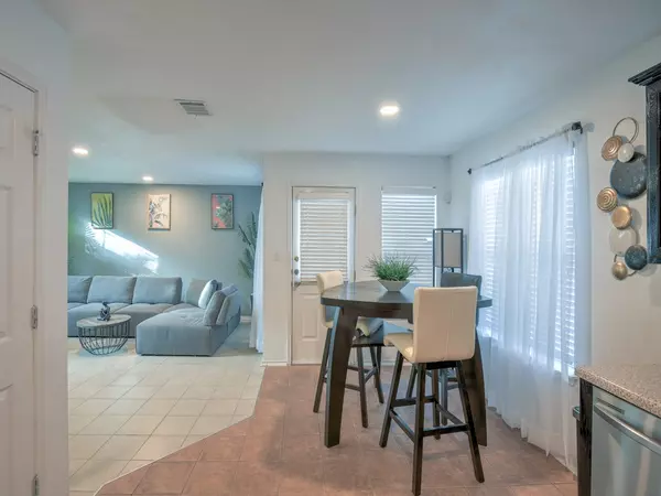 San Antonio, TX 78223,4007 Bur Oak PATH
