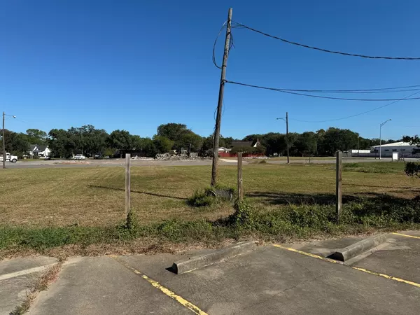 Texas City, TX 77590,1119 6th ST N