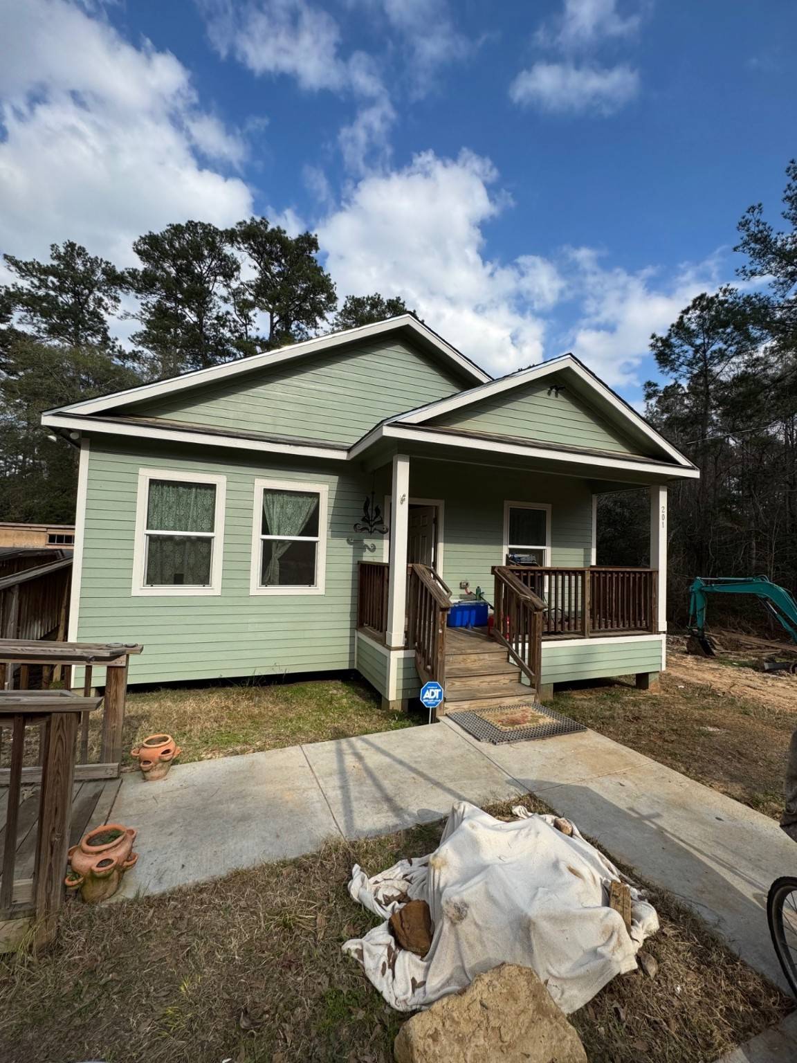 201 Stacy Jobe Road, Livingston, TX 77351