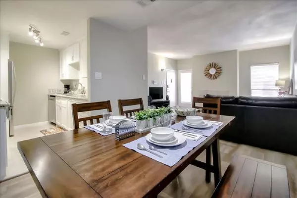 Houston, TX 77057,2125 Augusta DR #63