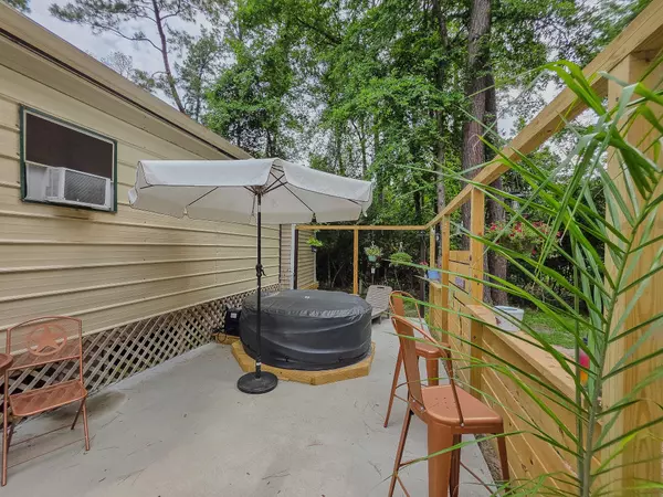 Trinity, TX 75862,309 Medina DR