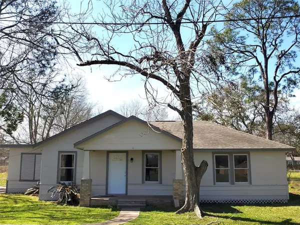 223 S Willow ST, Texas City, TX 77591
