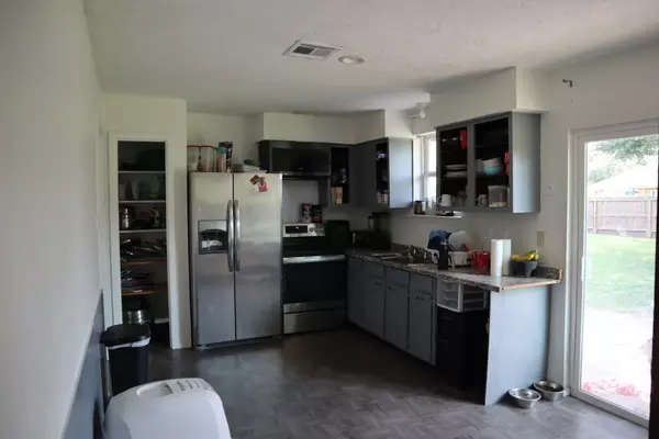 Houston, TX 77099,8611 Amblewood DR