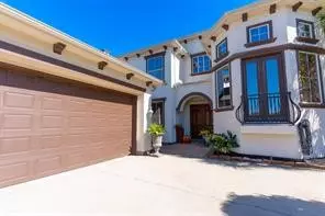 716 Pegasus LN, League City, TX 77573