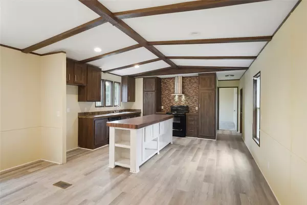 Brazoria, TX 77422,171 Country Oaks ST